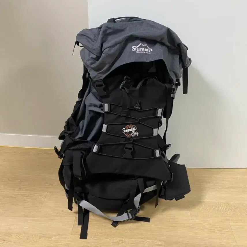 [BUNJANG] Summit 85L Hiking Backpack / 써미트 등산배낭 85리터