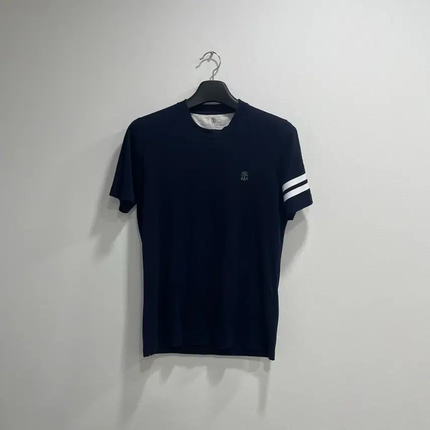 [BUNJANG] Brunello Cucinelli Navy Sleeve Band T-Shirt / [새상품급/S]브루넬로쿠치넬리 완장 반팔 네이비