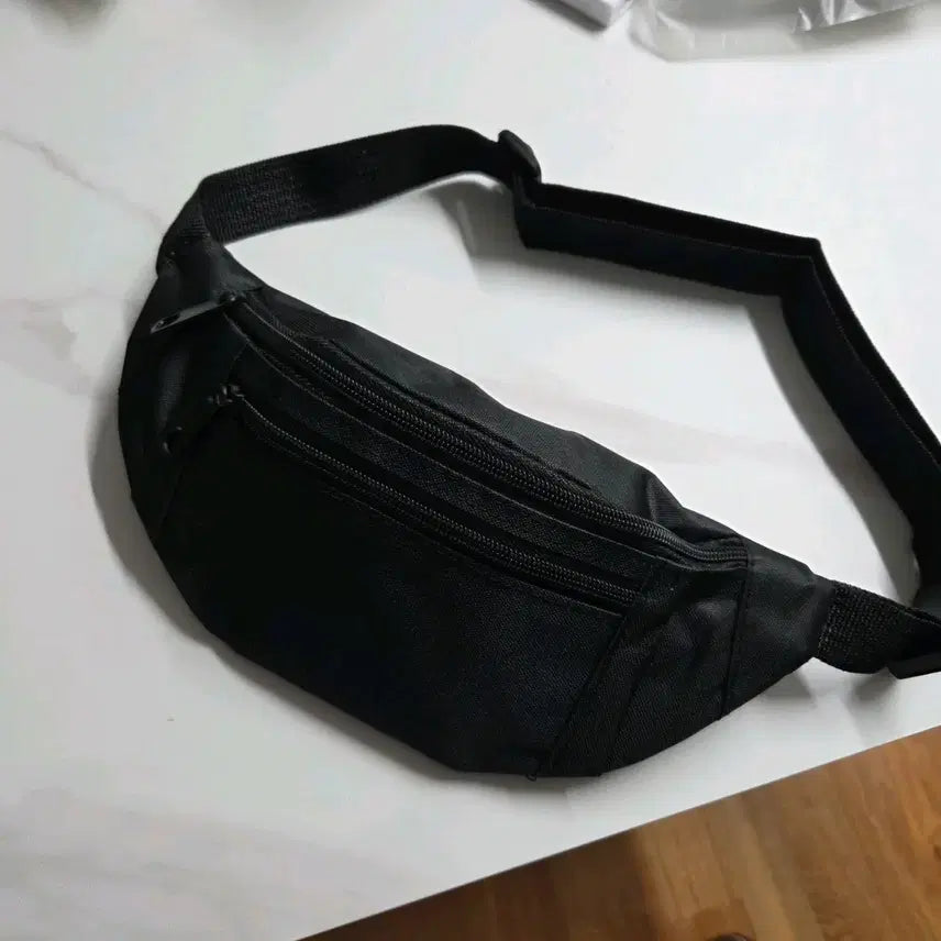 [BUNJANG] Unisex Crossbody Bag / 힙색 크로스백 공용 새상품
