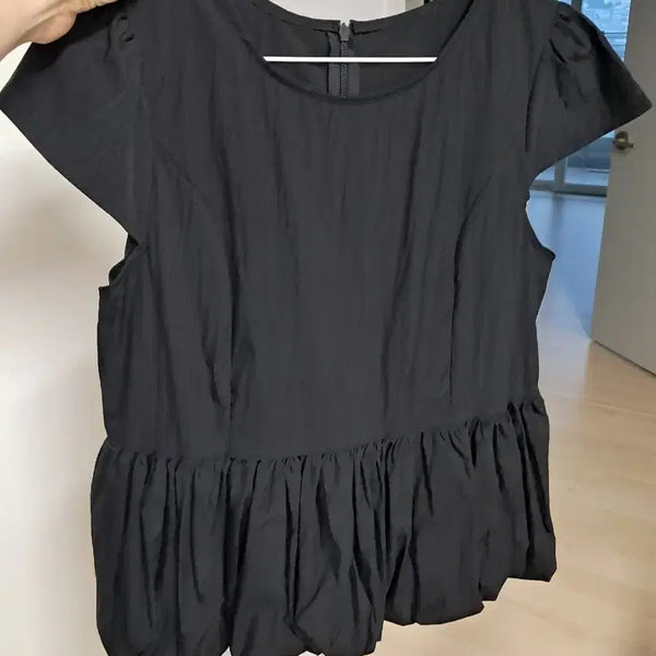 [BUNJANG] Black Puff Sleeve Balloon Blouse / 블랙 퍼프소매 벌룬 블라우스