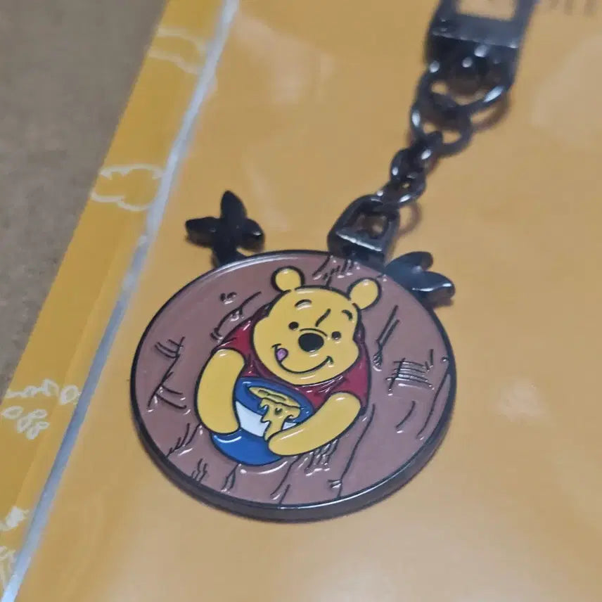 [BUNJANG] Disney Pixar Winnie the Pooh Keychain / 디즈니 픽사 정품 키링 - 위니 더 푸우