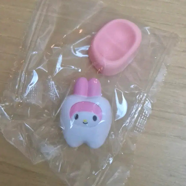 [BUNJANG] Sanrio My Melody Tooth Gacha / 산리오 다같이 치아 이빨 가챠 마이멜로디 마멜