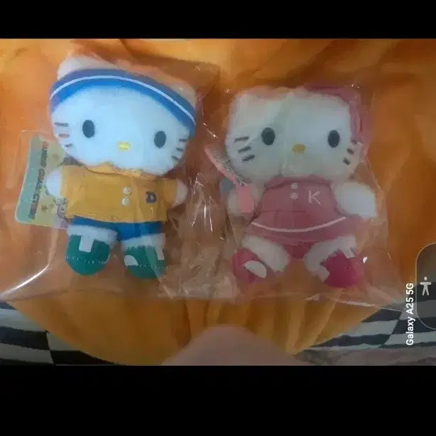 [BUNJANG] Sanrio Daniel Hello Kitty Tennis Set Keychain / 일본정품)다니엘 키티 테니스세트키링