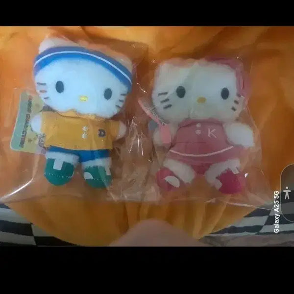 [BUNJANG] Sanrio Daniel Hello Kitty Tennis Set Keychain / 일본정품)다니엘 키티 테니스세트키링