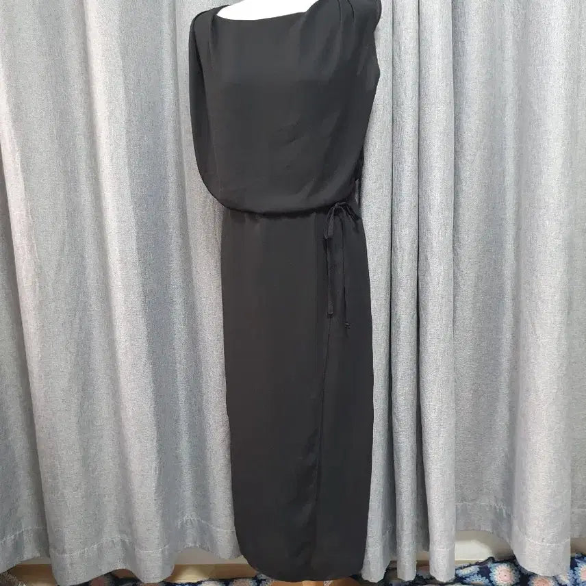 [BUNJANG] Audrey Anne Black Maxi Dress / 5566 오드리안 블랙 맥시원피스