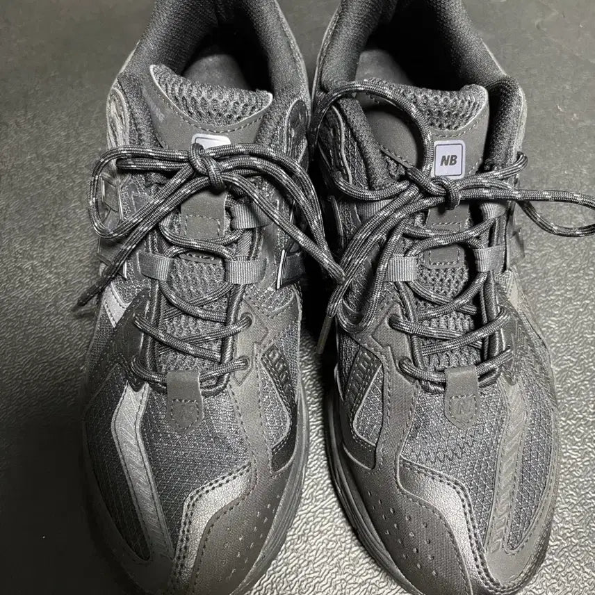 [BUNJANG] New Balance 1906U Triple Black / 뉴발란스 1906U 트리플 블랙 275