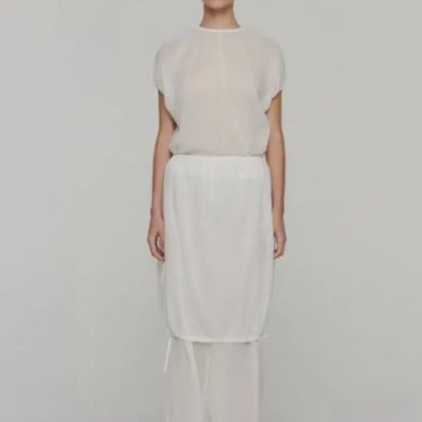 [BUNJANG] Amomento Sheer Volume Shirring Top White / 아모멘토 시어 볼륨 셔링 탑 (새상품)