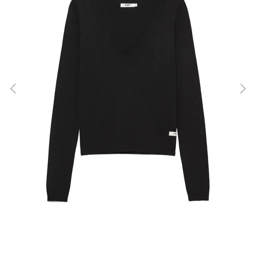 [BUNJANG] Glony G Deep V-Neck Knit Black Size S / 글로니 G 딥 브이넥 니트 블랙 S사이즈