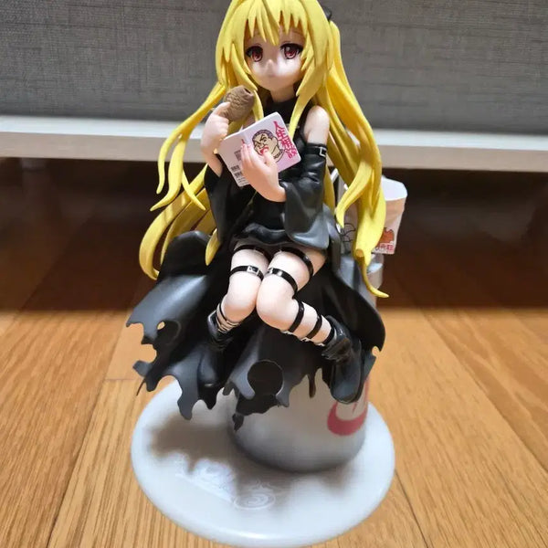 [BUNJANG] To Love Ru Darkness Yami Figure / 투 러브 트러블 금빛어둠 야미