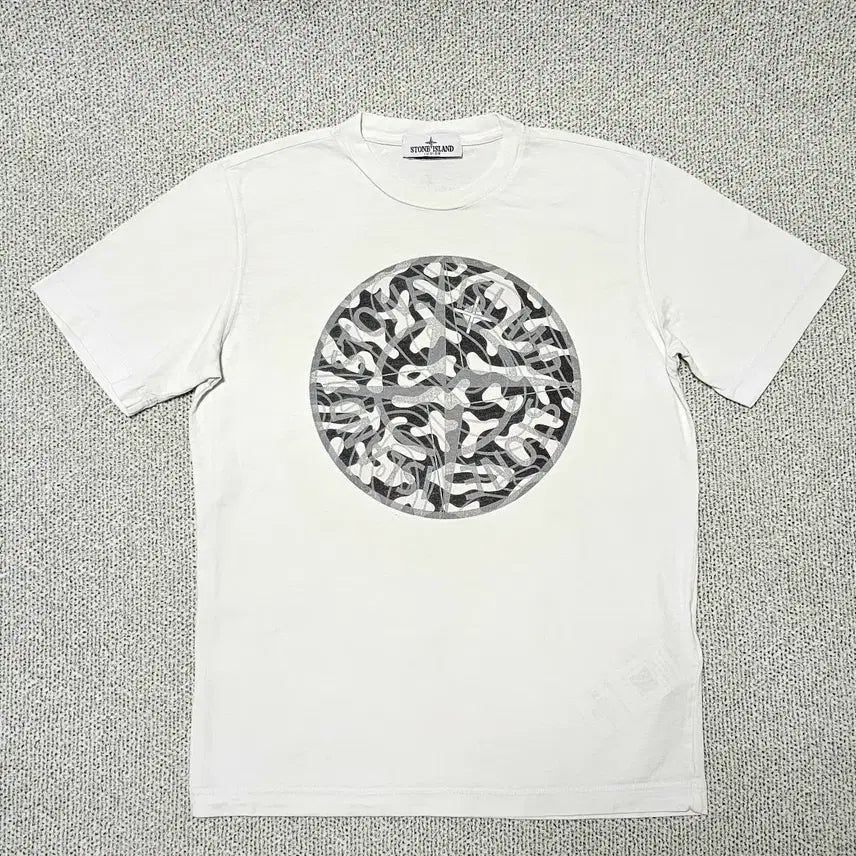 [BUNJANG] Stone Island Reflective White T-Shirt (Youth S / Women's S) / [S 사이즈] 스톤아일랜드 리플렉티브 화이트 반팔티