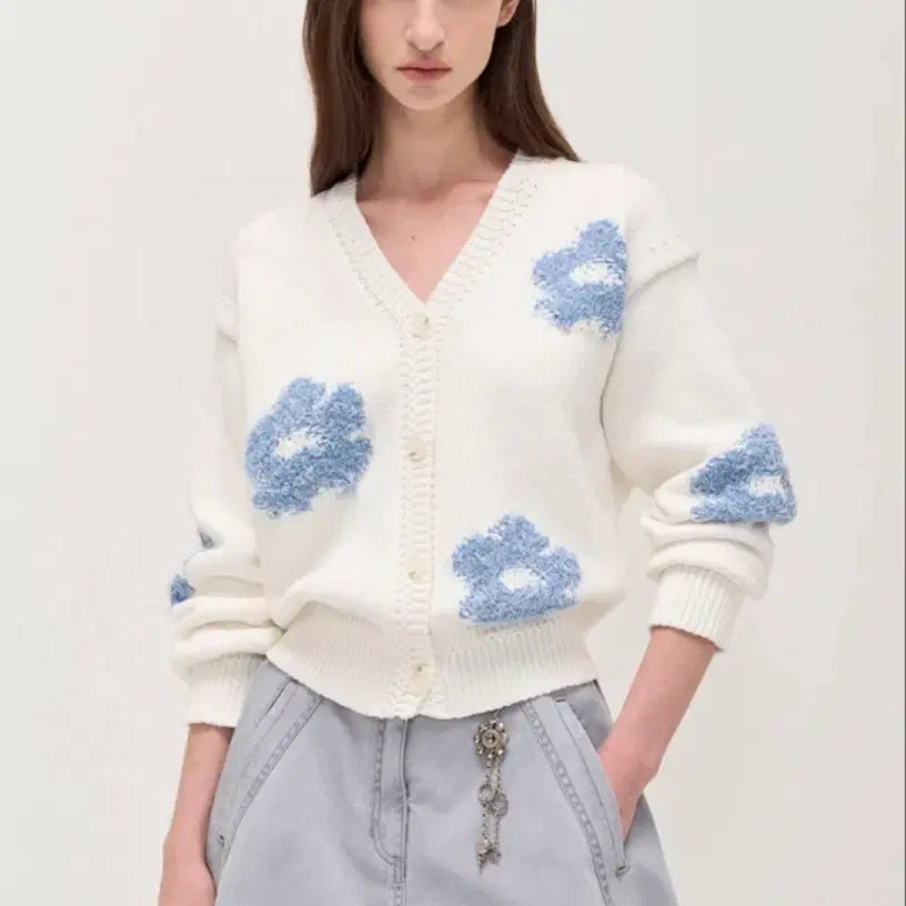 [BUNJANG] The Handsome 2025 Floral Intarsia Knit Cardigan / 2025 타임 플로럴 인타르시아 니트 가디건 한섬