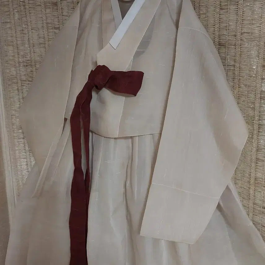 [BUNJANG] Premium Silk Women's Hanbok Set - Ivory / 고급본견 여성한복 아이보리 세트