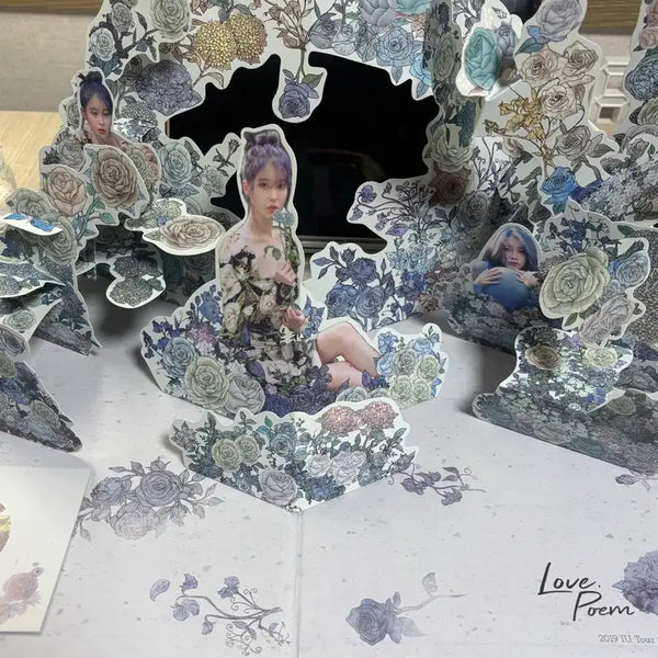 [BUNJANG] IU 2019 Love Poem Concert Pop-up Book / 아이유 2019 러브포엠 콘서트 팝업북 양도 판매
