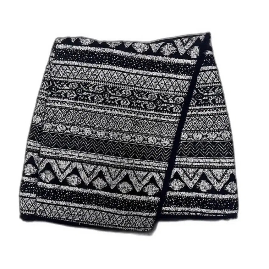 [BUNJANG] H&M Pattern Wrap Mini Skirt / H&M 패턴 랩 디자인 미니 스커트 / 블랙 스타킹 찰떡 코디