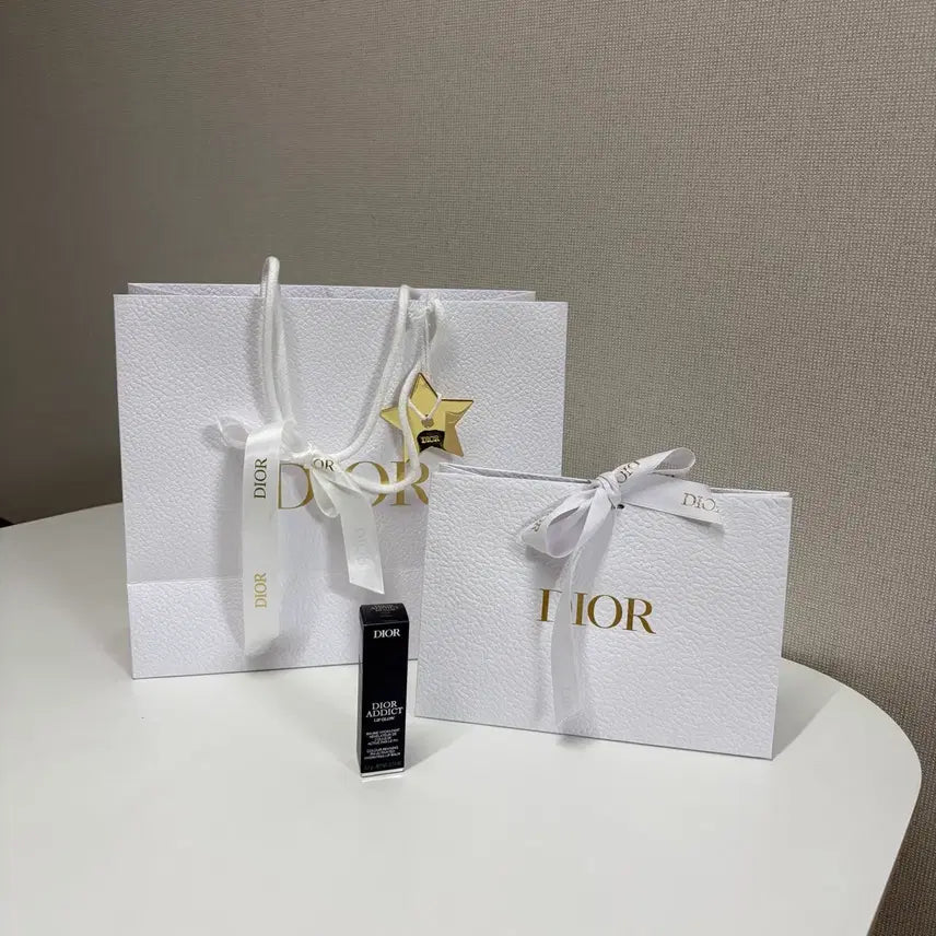 [BUNJANG] Dior Addict Lip Glow 004 Coral / 디올 어딕트 립글로우 004 코랄