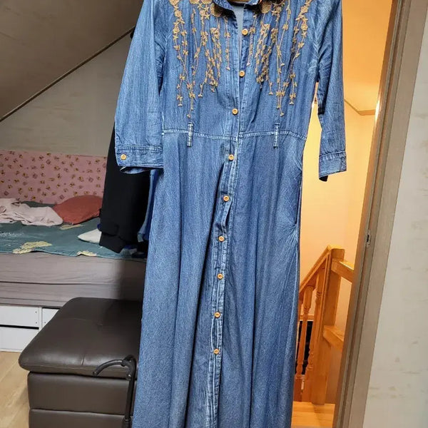 [BUNJANG] Denim Embroidered Long Dress / 청 데님 자수 롱 원피스