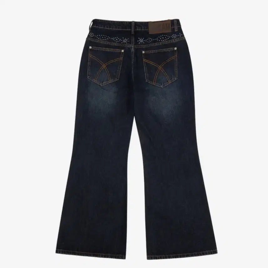 [BUNJANG] Arkham Stud Flare Jeans / 아캄 스터드 플레어 청바지