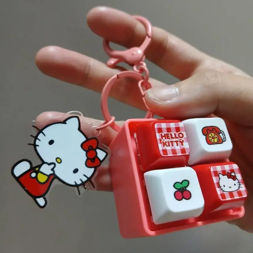 [BUNJANG] Hello Kitty Keycap Keyring / 헬로키티 키캡키링
