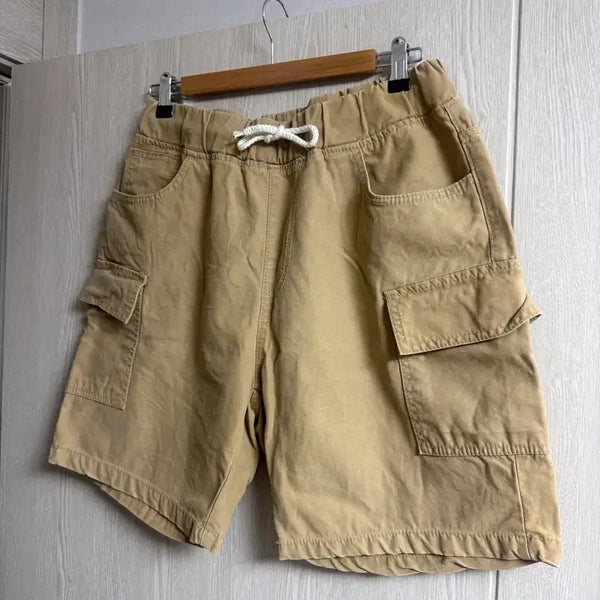[BUNJANG] Beige Cargo Bermuda Shorts / 베이지 카고 버뮤다 쇼츠