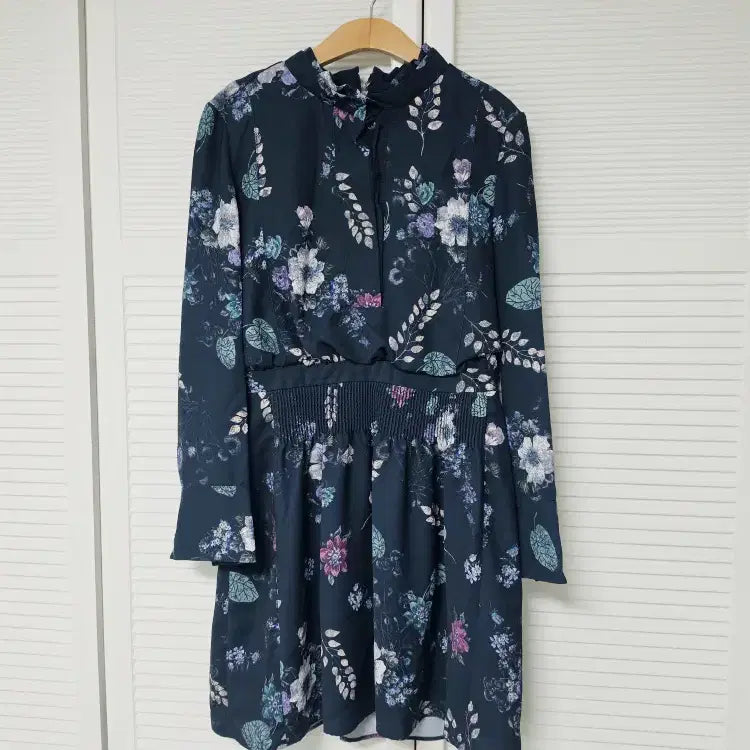 [BUNJANG] It MICHAA Navy Flower Dress Size 55 / 잇미샤 네이비 플라워 원피스 55