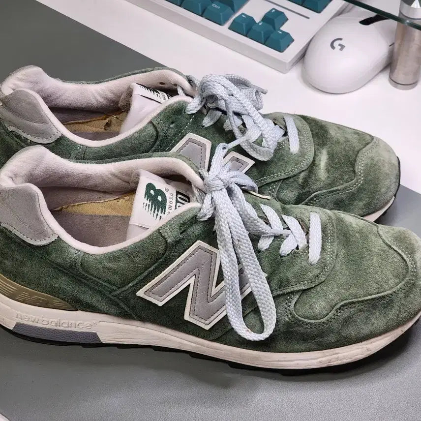 [BUNJANG] New Balance 1400 Made in USA Mountain Green Sneakers 275 / 뉴발란스 1400 메이드 인 USA 마운틴 그린 275