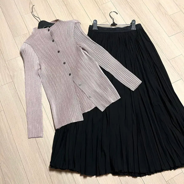 [BUNJANG] Evercube Pleats Cardigan Beige / 25년 에바큐브 3도 플리츠 가디건 베이지 evercube 주름쭈글이자켓