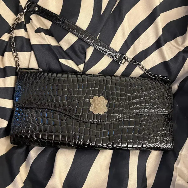 [BUNJANG] Black Crocodile Pattern Chain Shoulder Bag / 블랙 악어 패턴 체인 숄더백