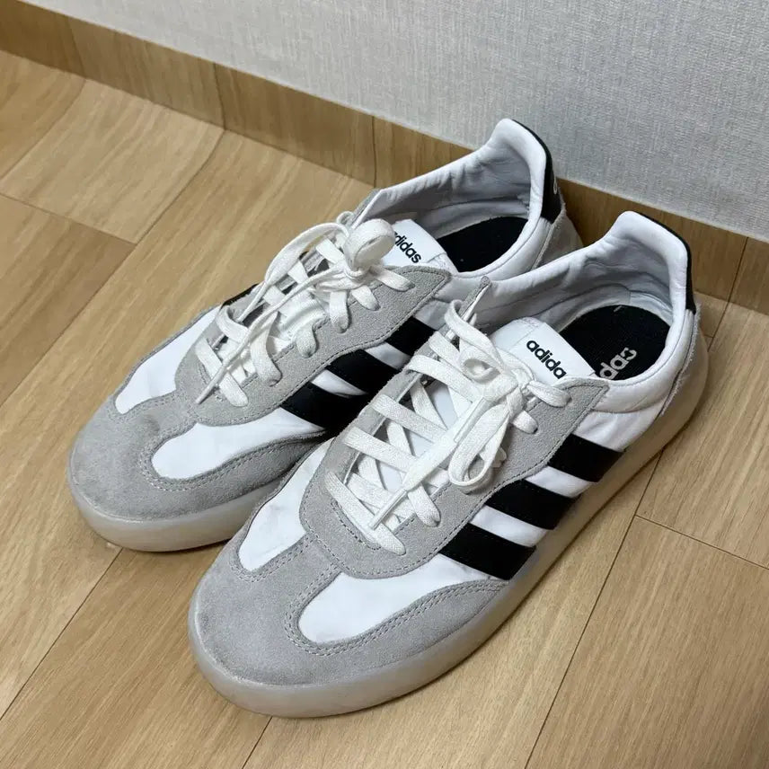 [BUNJANG] Adidas VARDA Sneakers White Size 250 / 아디다스 바레다 스니커즈(사이즈 250, 2회착용)