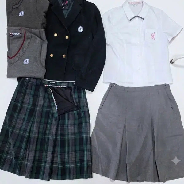 [BUNJANG] Dongdeok Girls' Middle School All-Season Uniform Set / 예쁜 여자교복 사계용 교복세트d147f(서울 동덕여중)