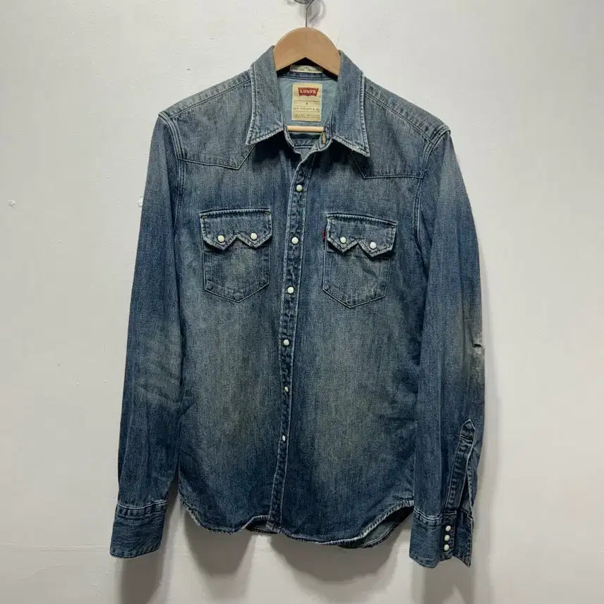 [BUNJANG] Levi's Denim Shirt M / 리바이스 청남방 데님 셔츠 M