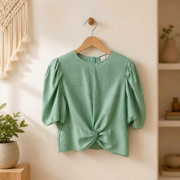 [BUNJANG] MOJO.S.FINE 2024 Puff Sleeve Twisted Blouse (Sizes 90-170) / 모조에스핀 2024 퍼프 반팔 꼬임 블라우스 90-170사이즈