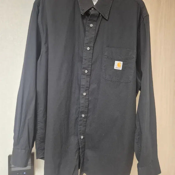 [BUNJANG] Carhartt Black Oxford Shirt with Woven Patch / 칼하트 블랙 셔츠