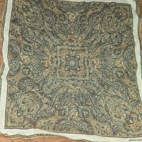 [BUNJANG] Pierre Cardin Paisley Pattern Silk Scarf / 피에르 가르뎅 스카프 패턴