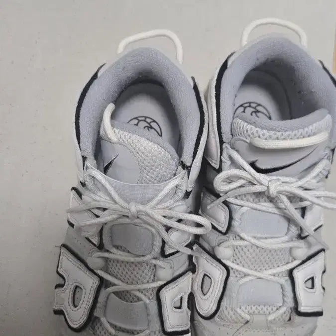 [BUNJANG] Nike Air More Uptempo Sneakers / 나이키 업템포
