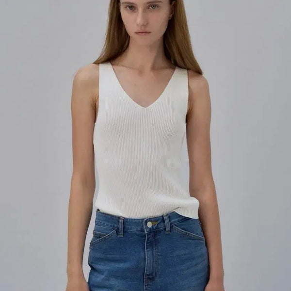 [BUNJANG] Sie Bein Ribbed Sleeveless Top White / S / 시에 베인 리브드 슬리브리스 화이트 / S