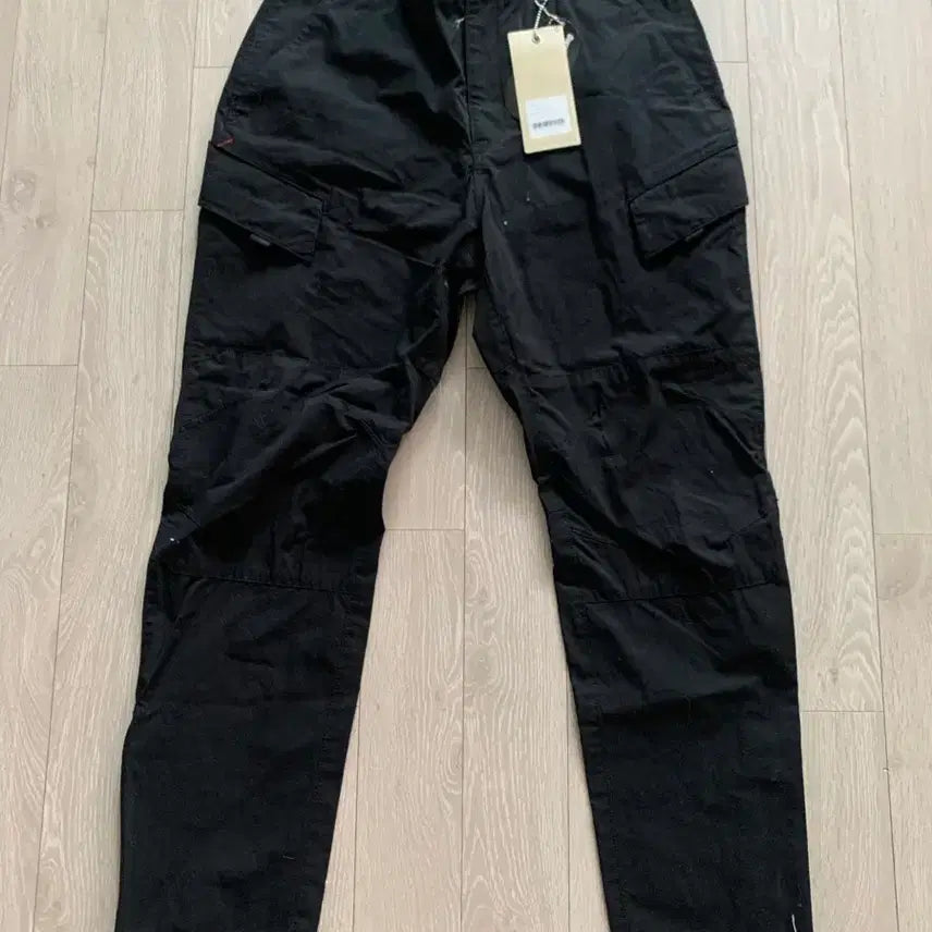[BUNJANG] Unaffected Black Cordura Pants / 언어펙티드 블랙 코듀라 팬츠