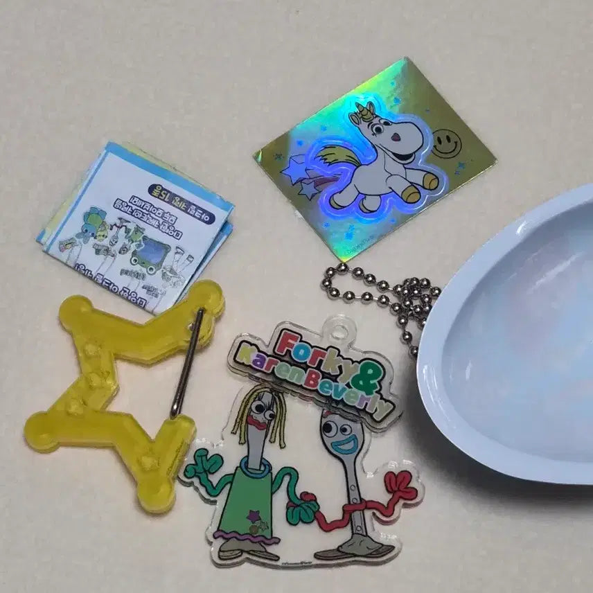 [BUNJANG] Toy Story Forky & Karen Beverly Couple Acrylic Keyring / 토이스토리 시크릿 포키 커플 아크릴 키링 롯데시네마