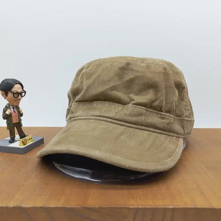 [BUNJANG] Uniqlo Corduroy Pilot Hat Brown / 유니클로 군모 모자 UNIQLO 골덴 브라운