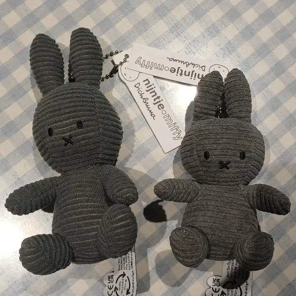 [BUNJANG] Miffy Corduroy Keychain - Gray / 미피 코듀로이 키링 그레이