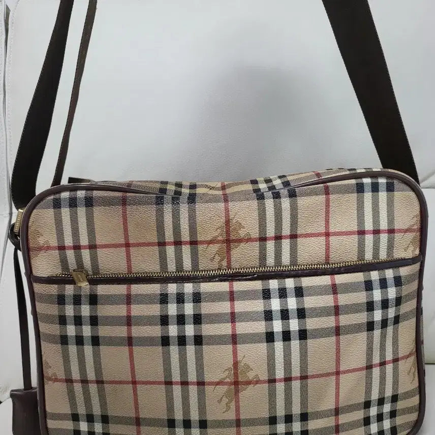 [BUNJANG] Burberry Check Messenger Bag / 버버리 체크 메신저백 정품