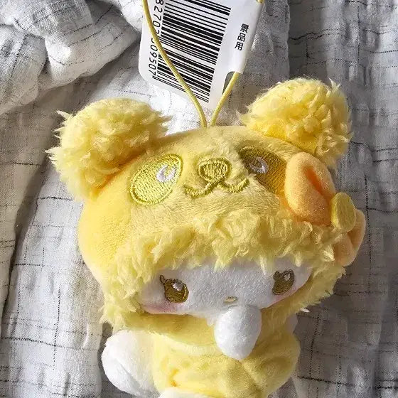 [BUNJANG] Sanrio Hello Kitty Yellow Keychain / 산리오 옐로우 헬로키티 키링