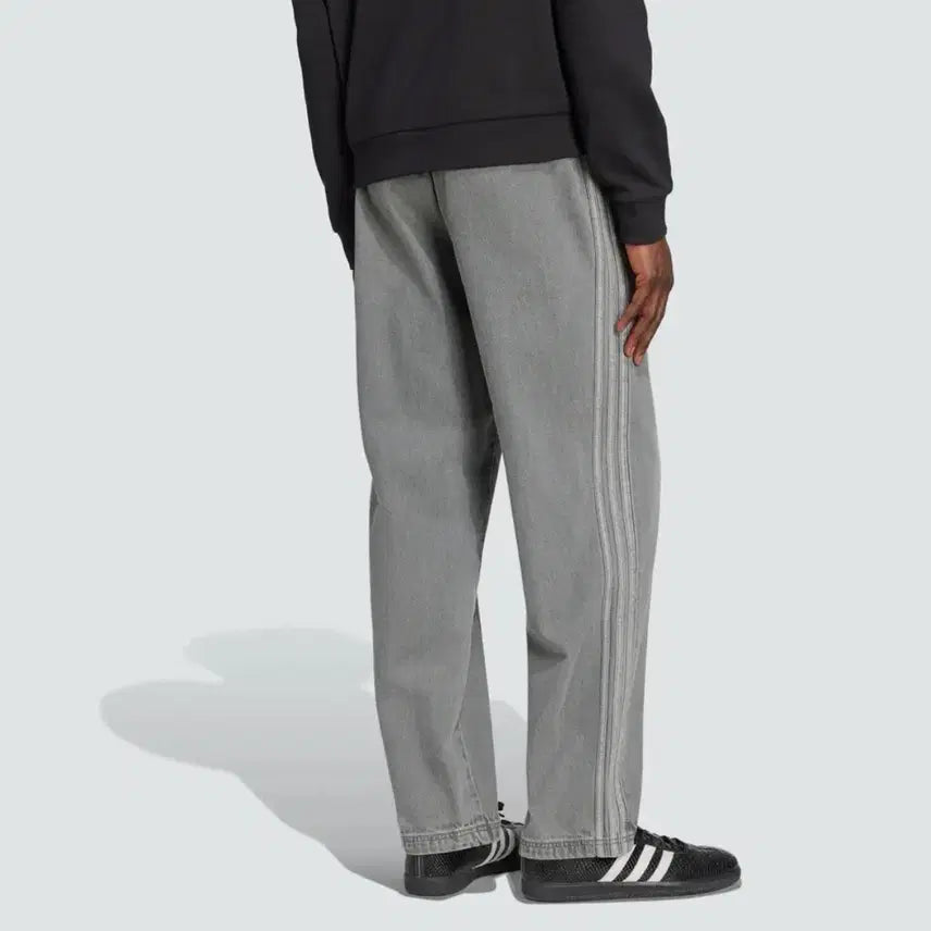 [BUNJANG] Adidas Adicolor Loose Track Pants Denim Stone JW5920 / 아디다스 아디컬러 루스 트랙 팬츠 데님 스톤 JW5920