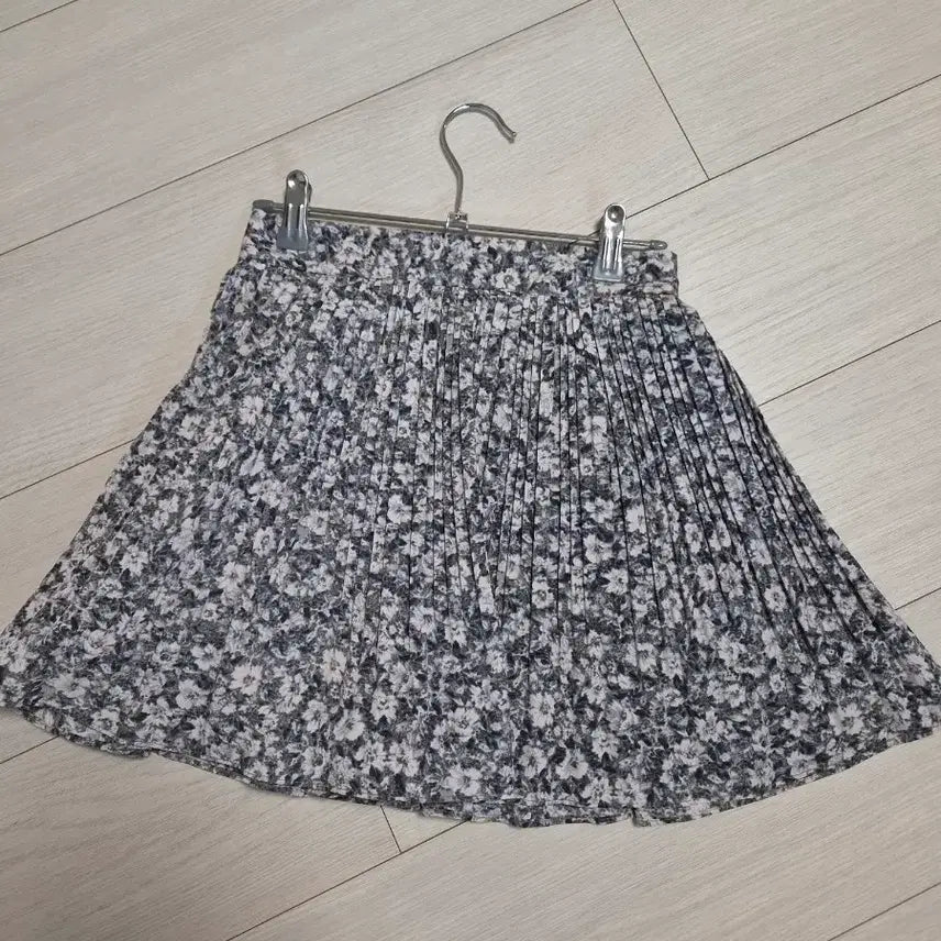 [BUNJANG] Floral Ruffle Skirt / 꽃무늬 프릴 스커트