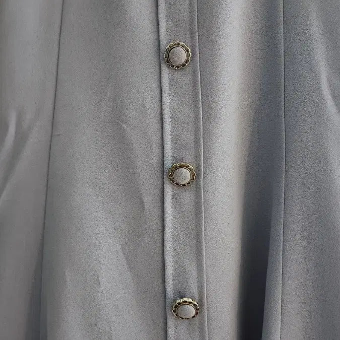 [BUNJANG] Button Long Skirt / 하객룩 버튼 롱 스커트/착용샷0