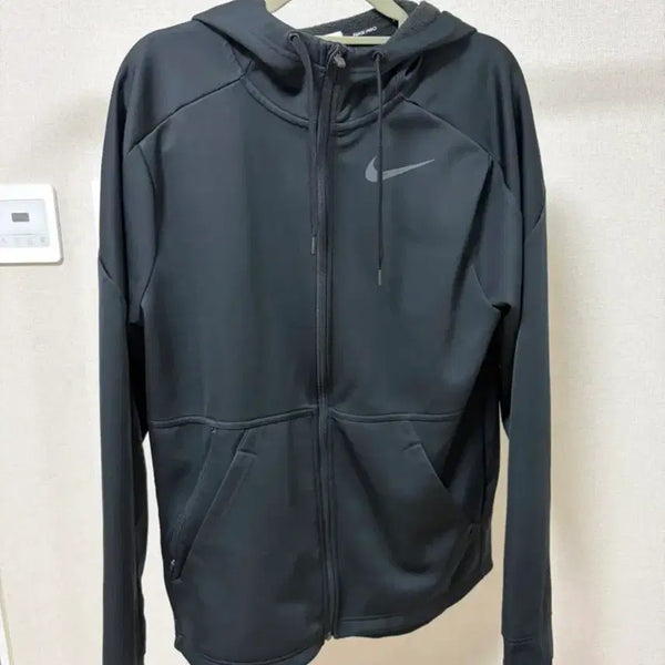 [BUNJANG] Nike Pro Full-Zip Hoodie Black / 나이키 프로 후드 집업 블랙