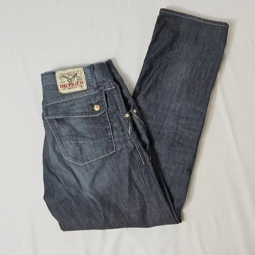 [BUNJANG] Tommy Hilfiger Premium Washed Denim Pants with Leather Patch / 타미힐피거 프리미엄 데님팬츠 가죽패치 청바지 워싱 컴포트 32
