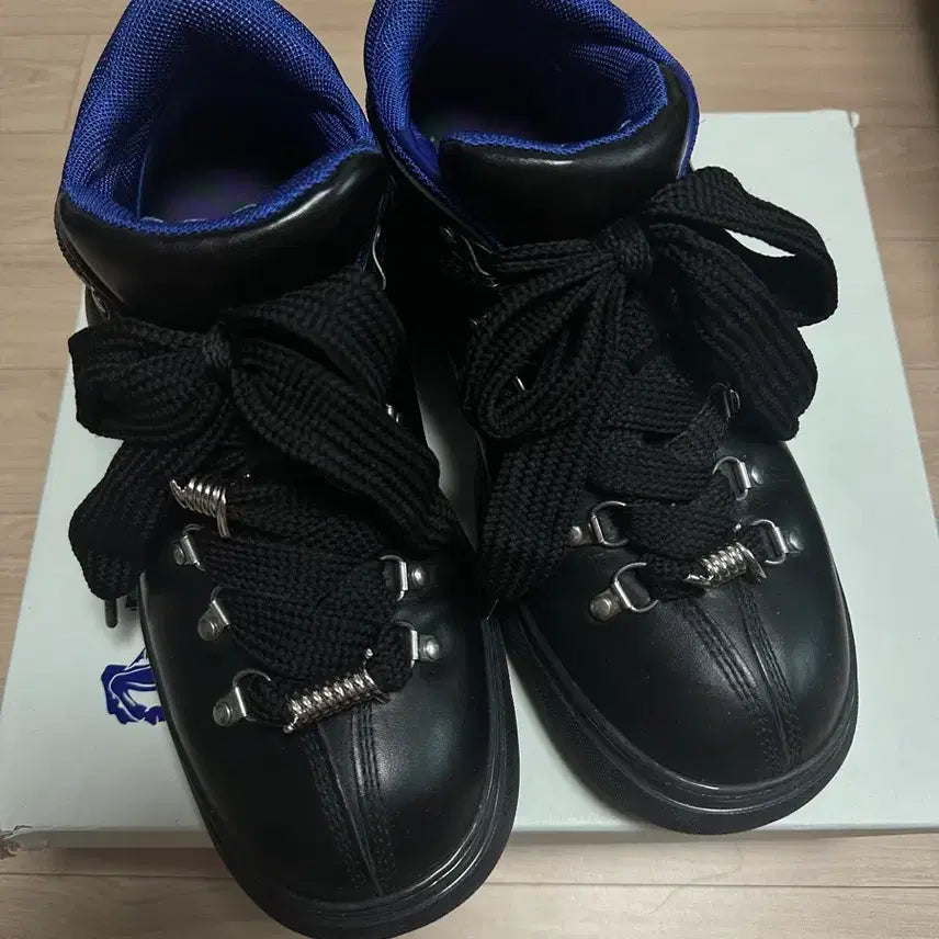 [BUNJANG] Burberry Trek Boots Size 43 / 버버리 트렉부츠 43사이즈