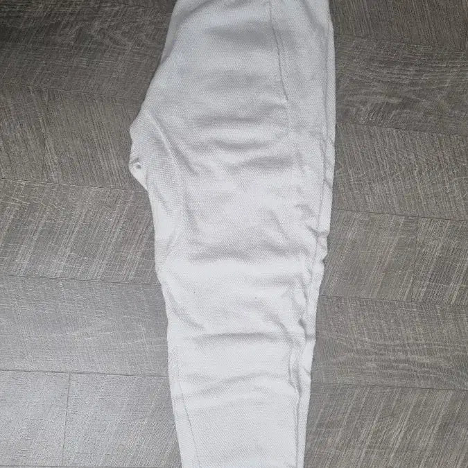 [BUNJANG] Zara White Textured 9-part Slim Fit Pants / 화이트 텍스쳐  바지 자라