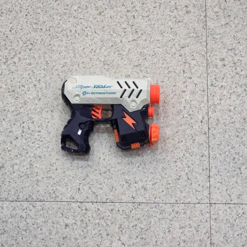 [BUNJANG] Nerf Super Soaker Electrostorm Electric Water Blaster / 너프 수퍼소커 일렉트로스톰