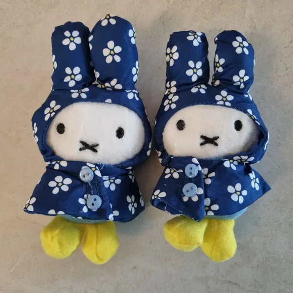 [BUNJANG] Miffy Floral Raincoat Cape Keychain Bundle Set / 꽃무늬 우비 망토 미피 키링